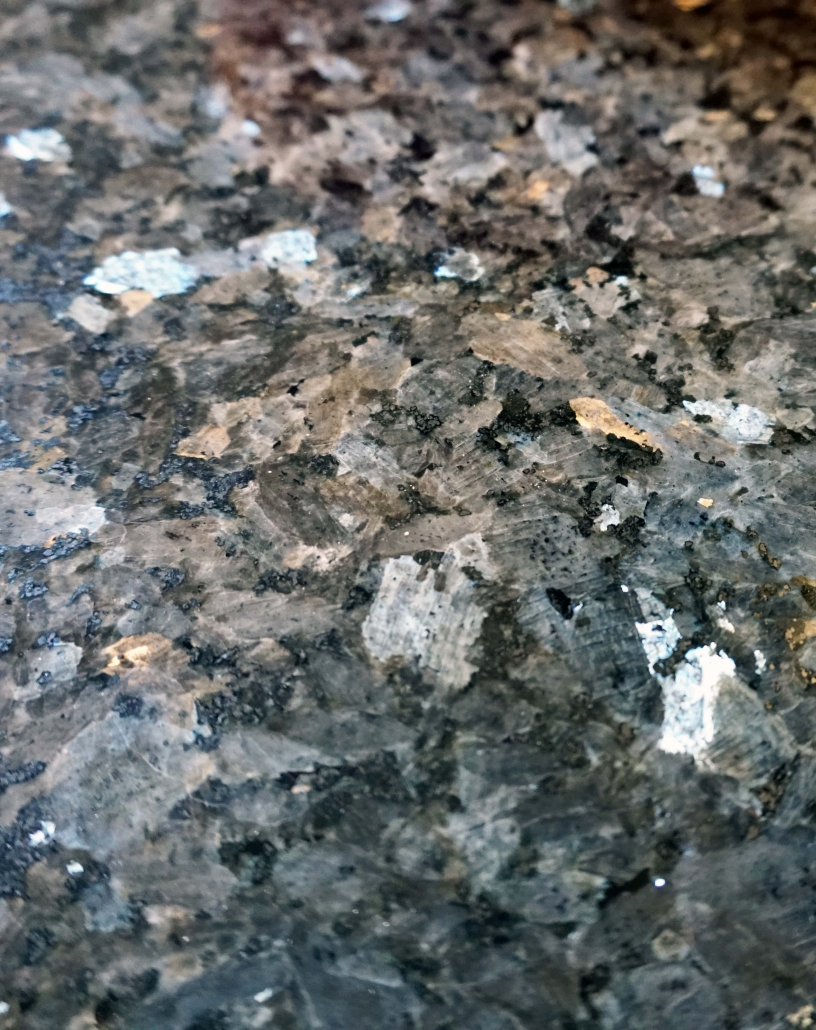 Granit Arbeitsplatte bei Interliving Küche